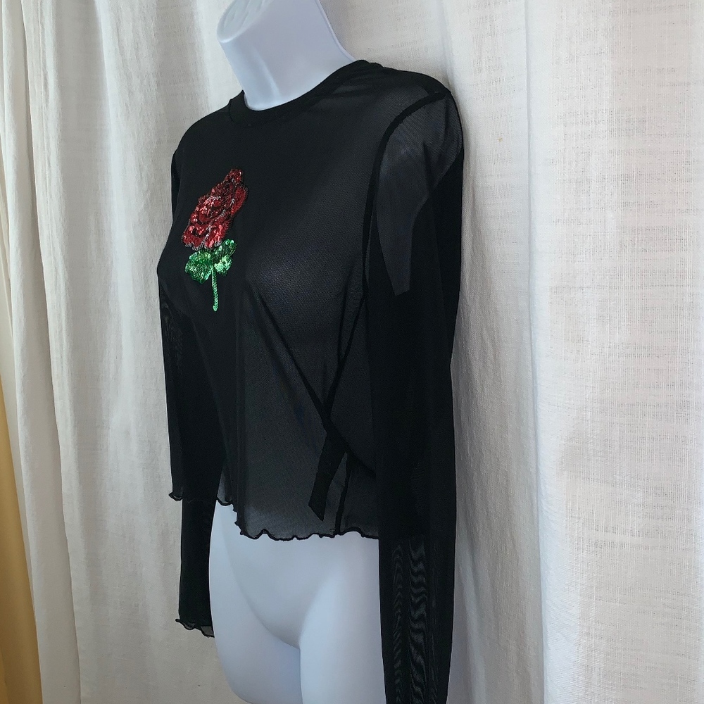 NEW! TEE and CAKE Sheer Rose Crop Top! - Picture 2 of 3
